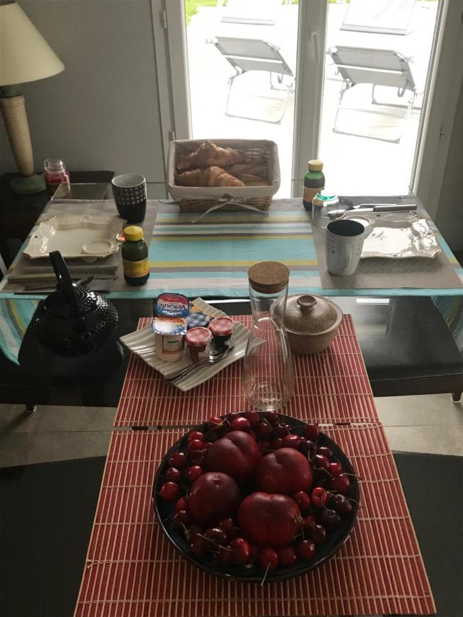 Bed and Breakfast La Pepiniere Saint-Sulpice-et-Cameyrac Екстер'єр фото